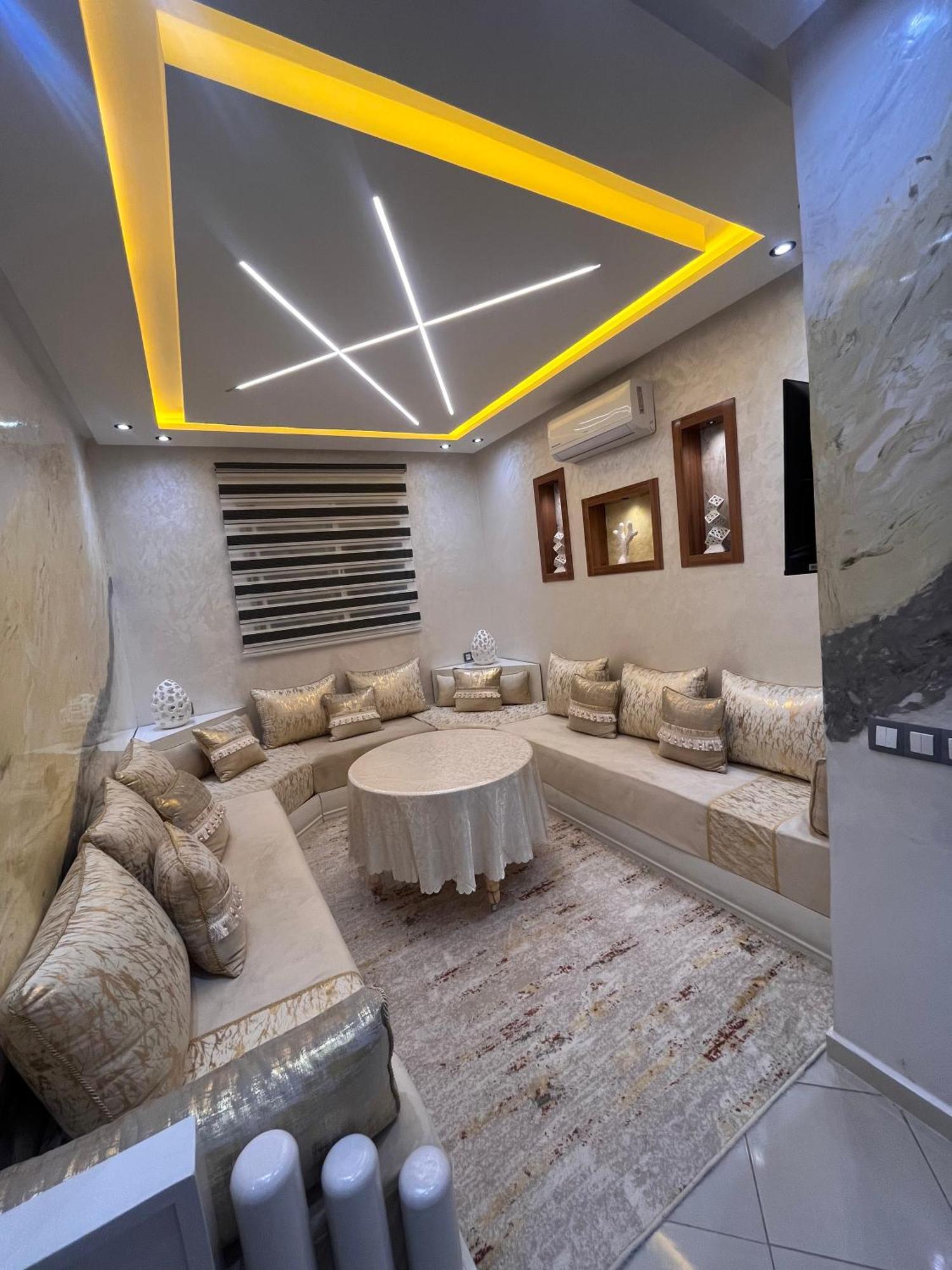 Appartement Renove Avec Style Et Parking Surveille Marrakesh Bagian luar foto