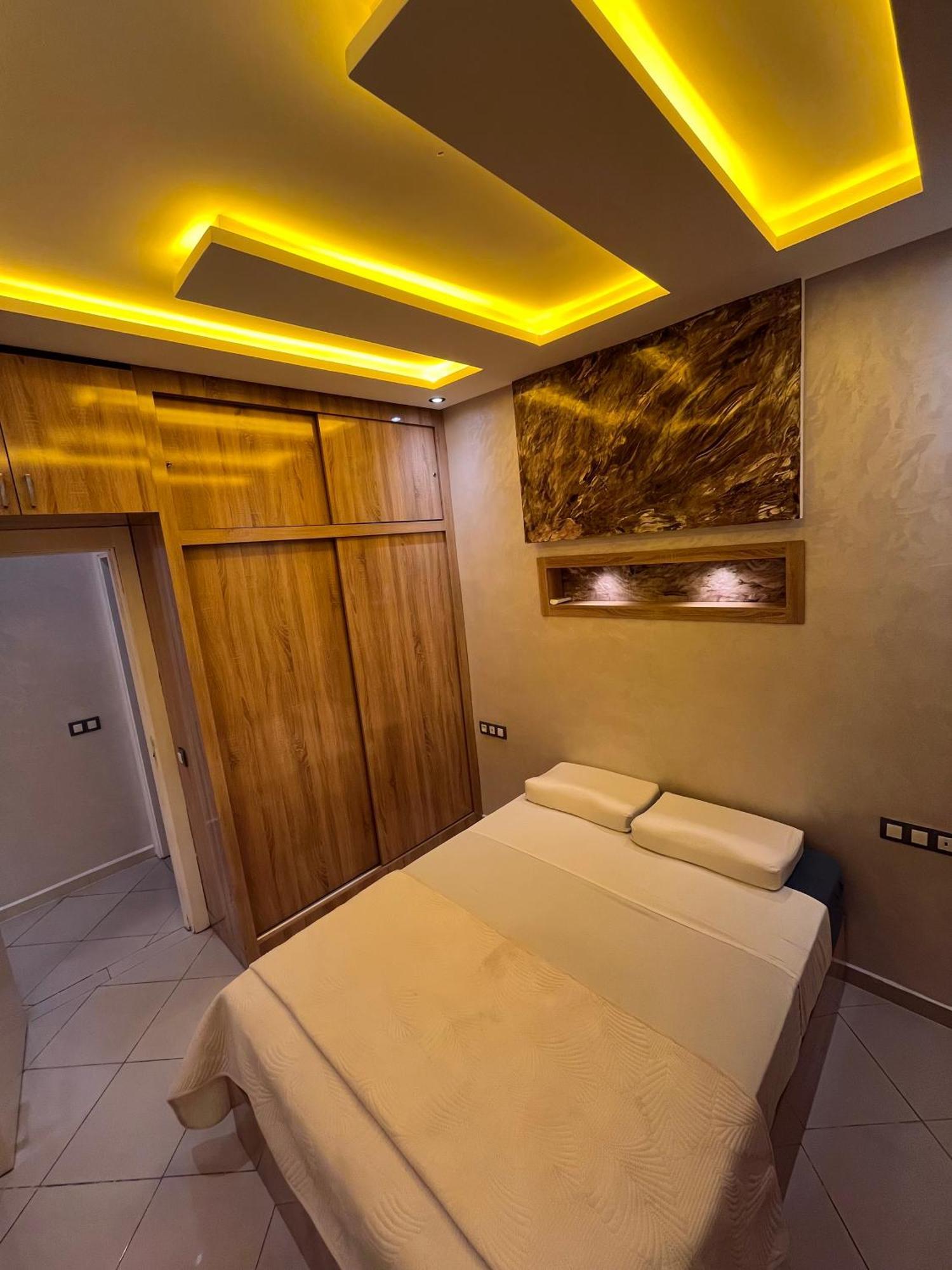 Appartement Renove Avec Style Et Parking Surveille Marrakesh Bagian luar foto
