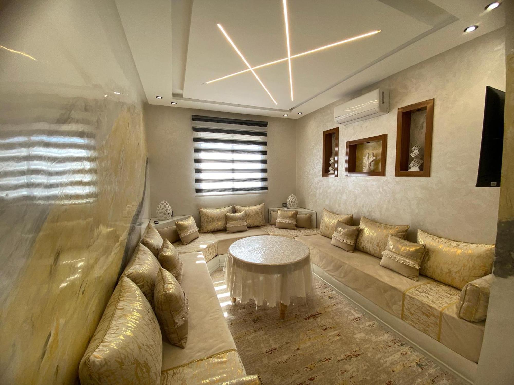 Appartement Renove Avec Style Et Parking Surveille Marrakesh Bagian luar foto